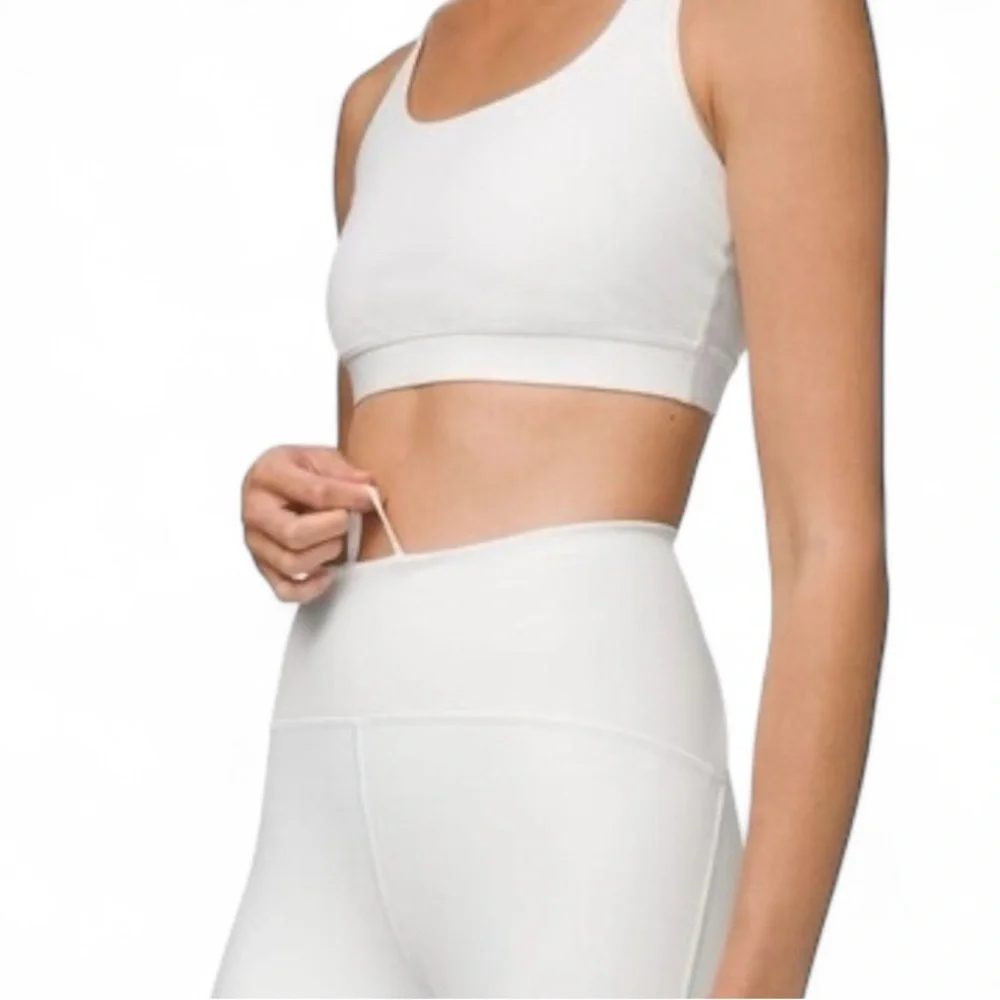 🪩 Lululemon Train Times 7/8 Pant in White Size 8